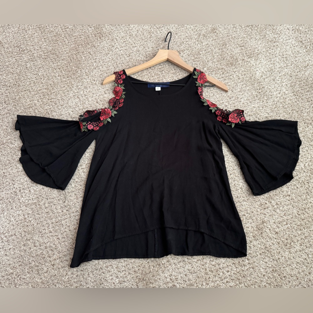 Francesca’s Blue Rain - Black Cold Shoulder Top with Floral Embroidery